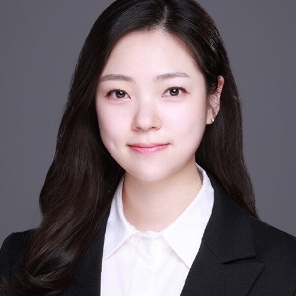 Dr Kim